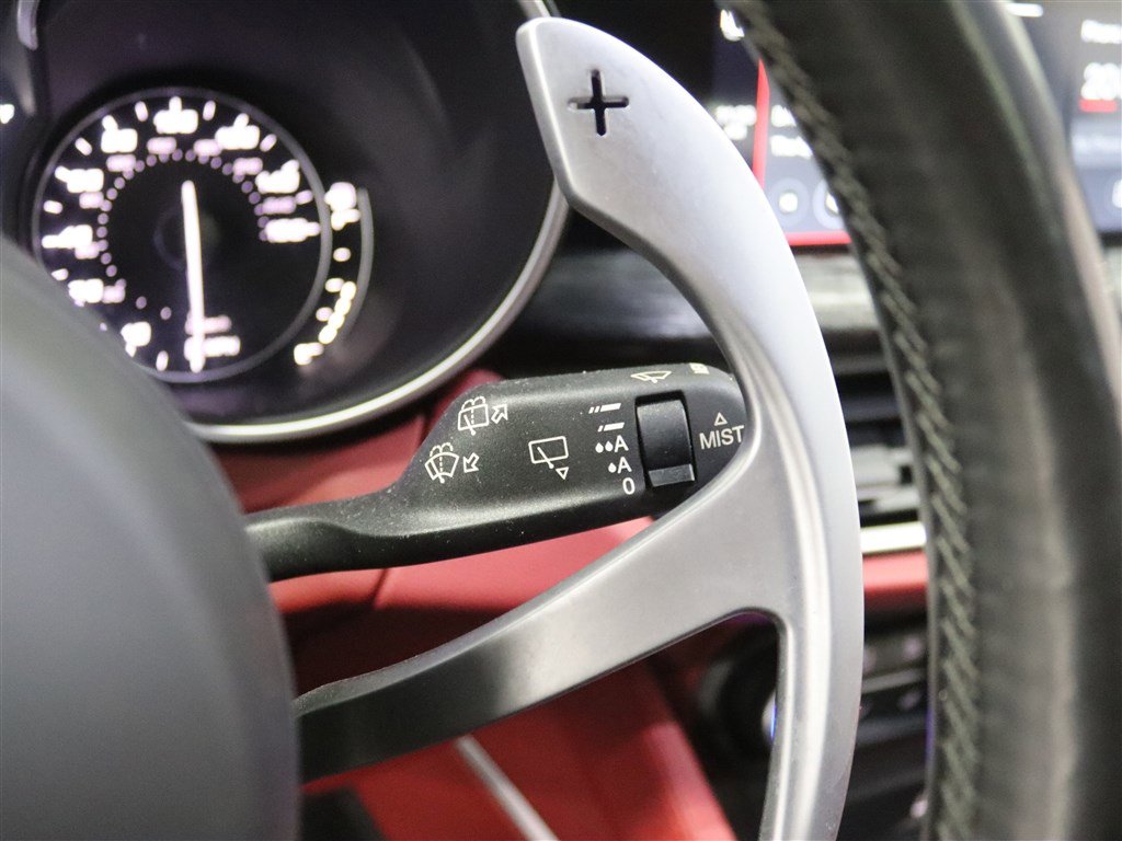 Used 2021 Alfa Romeo Stelvio Sprint w/ Nero Edizione image 34