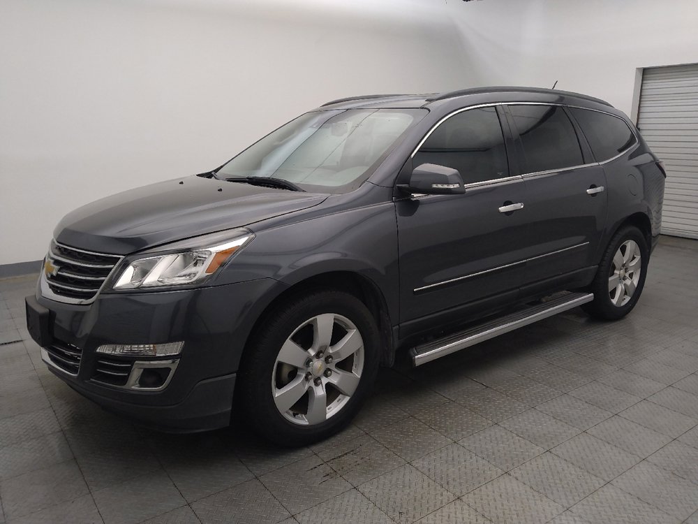 Used 2014 Chevrolet Traverse LTZ FWD image 2