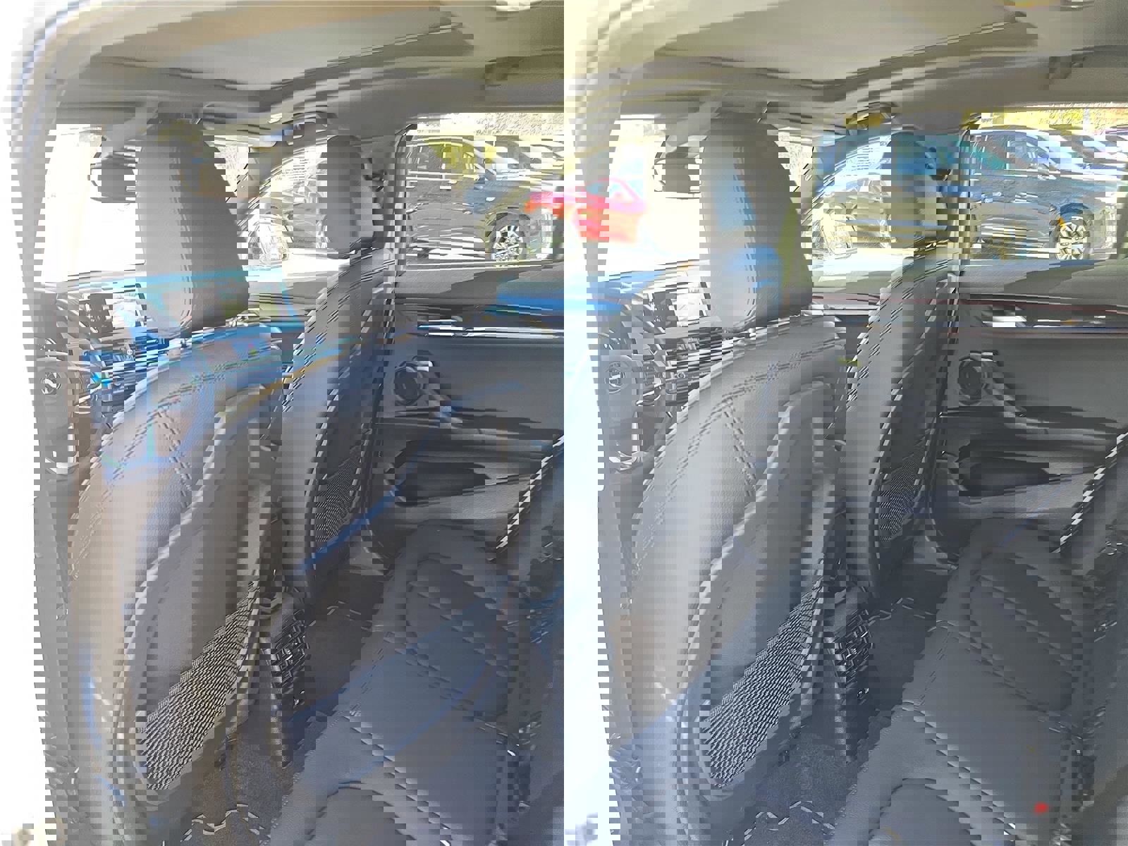 Used 2022 BMW X2 sDrive28i w/ Convenience Package image 18