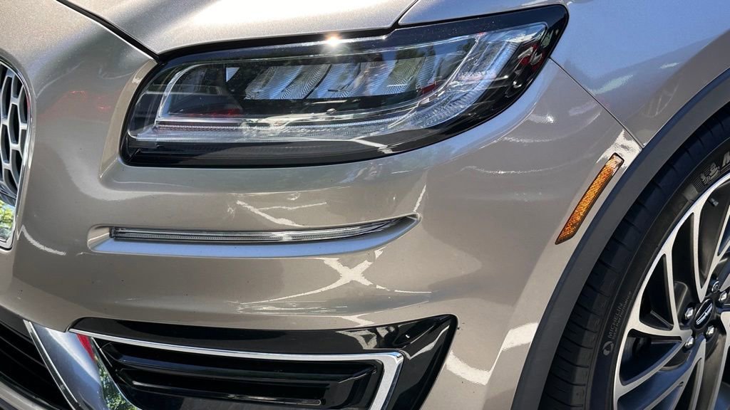Used 2019 Lincoln Nautilus Reserve FWD image 12