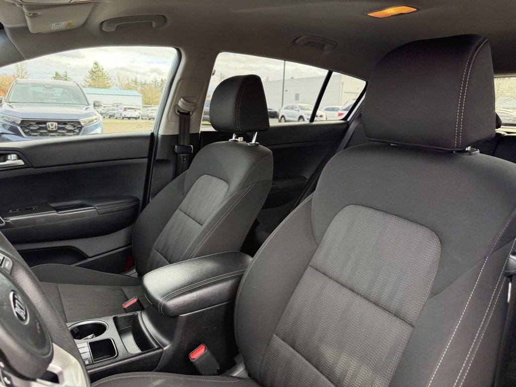 Used 2022 Kia Sportage LX image 15
