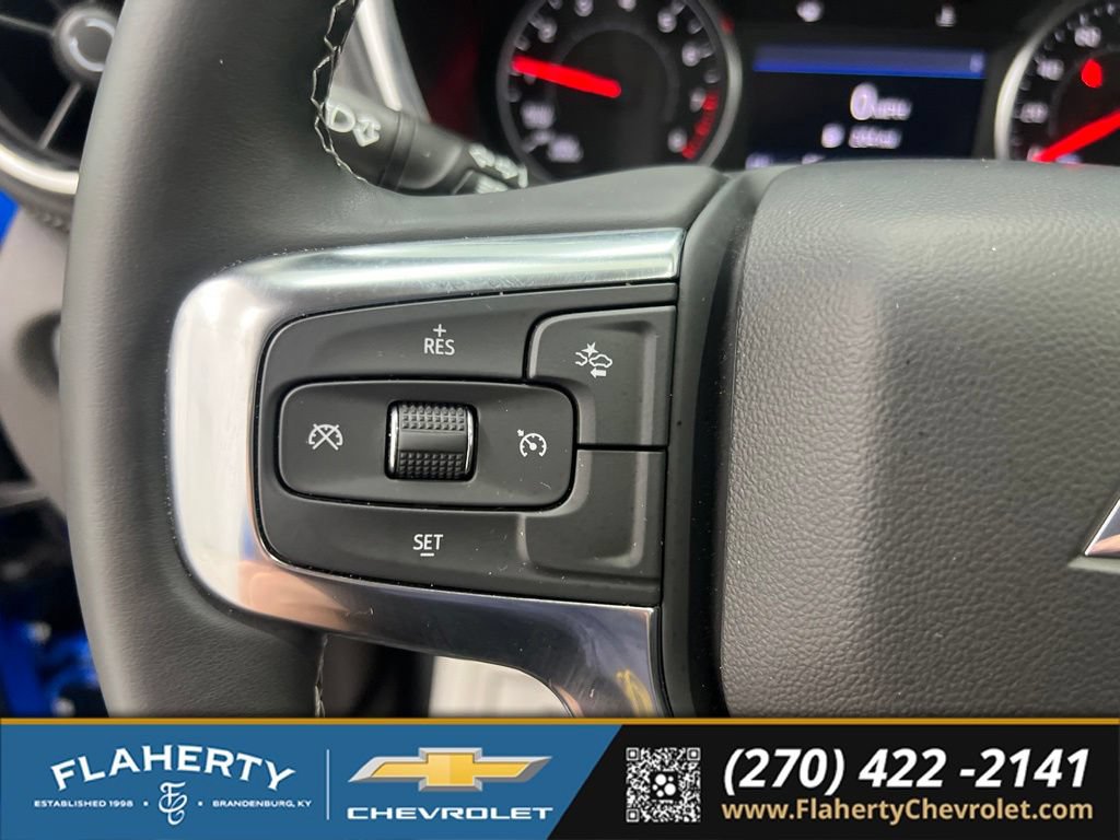 Used 2025 Chevrolet Blazer LT w/ Midnight/Sport Edition FWD image 24