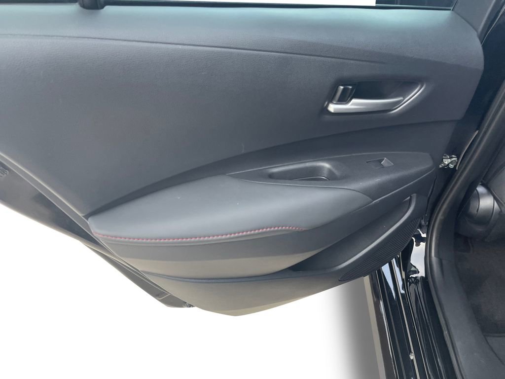 Used 2025 Toyota Corolla SE image 24