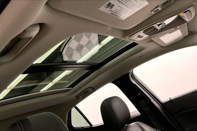 Used 2023 Buick Encore GX Essence w/ Experience Buick Package image 17