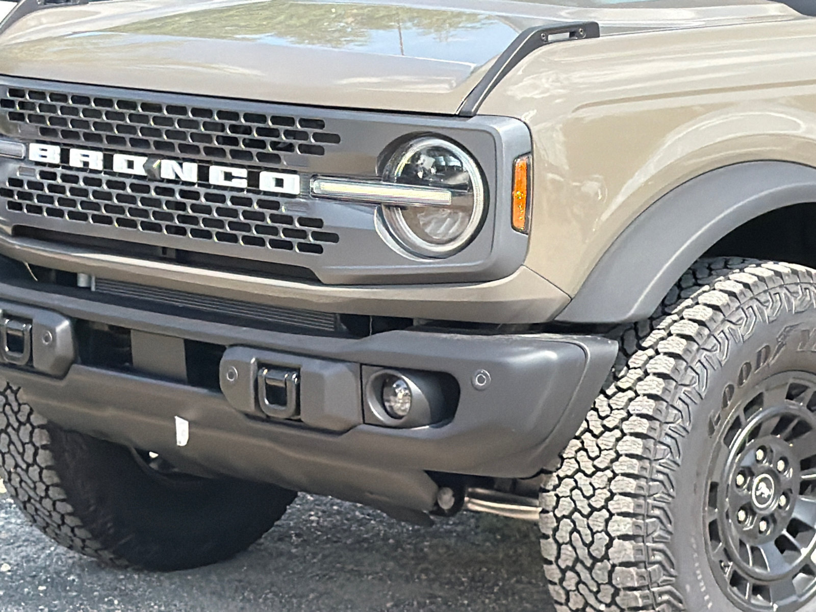 New 2026 Ford Bronco Badlands AWD/4WD image 2
