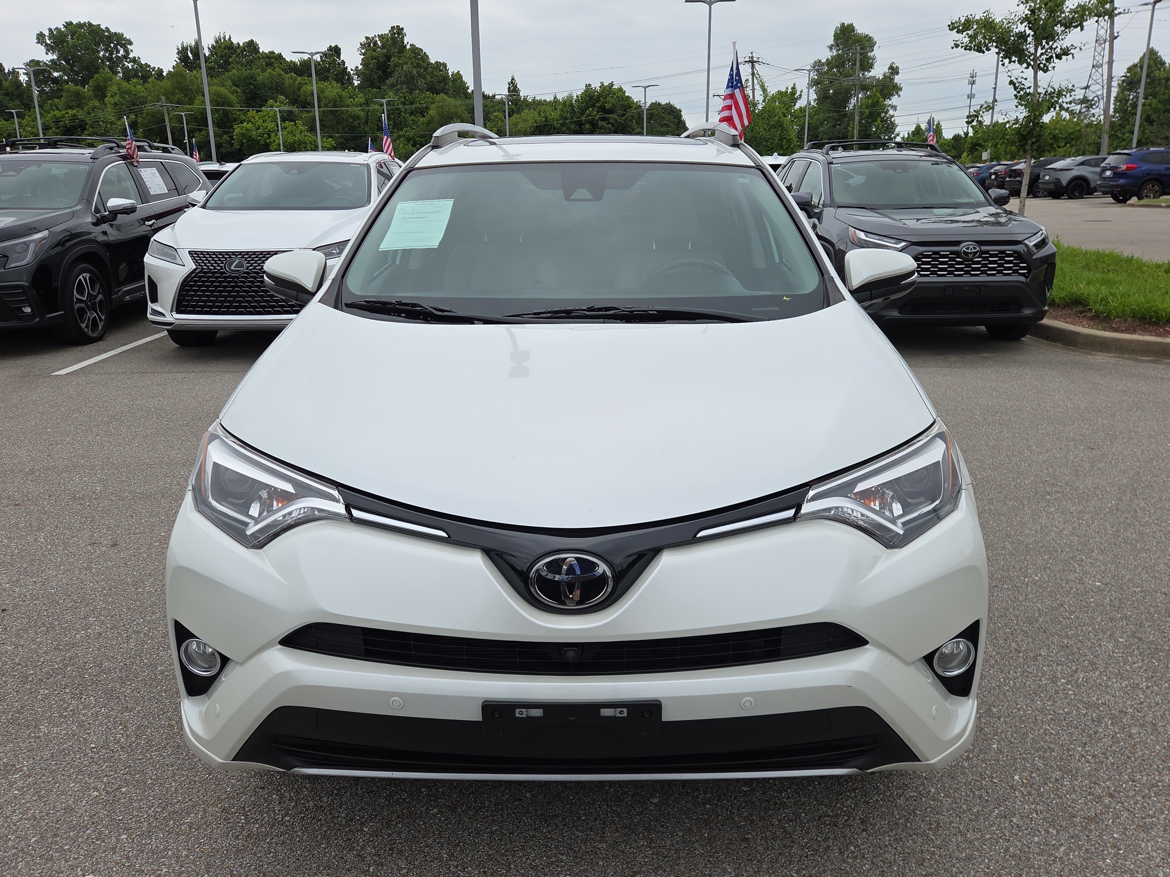 Used 2018 Toyota RAV4 Platinum AWD/4WD image 8