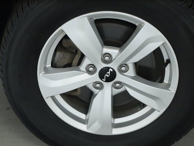 Used 2022 Kia Sorento LX AWD/4WD image 38