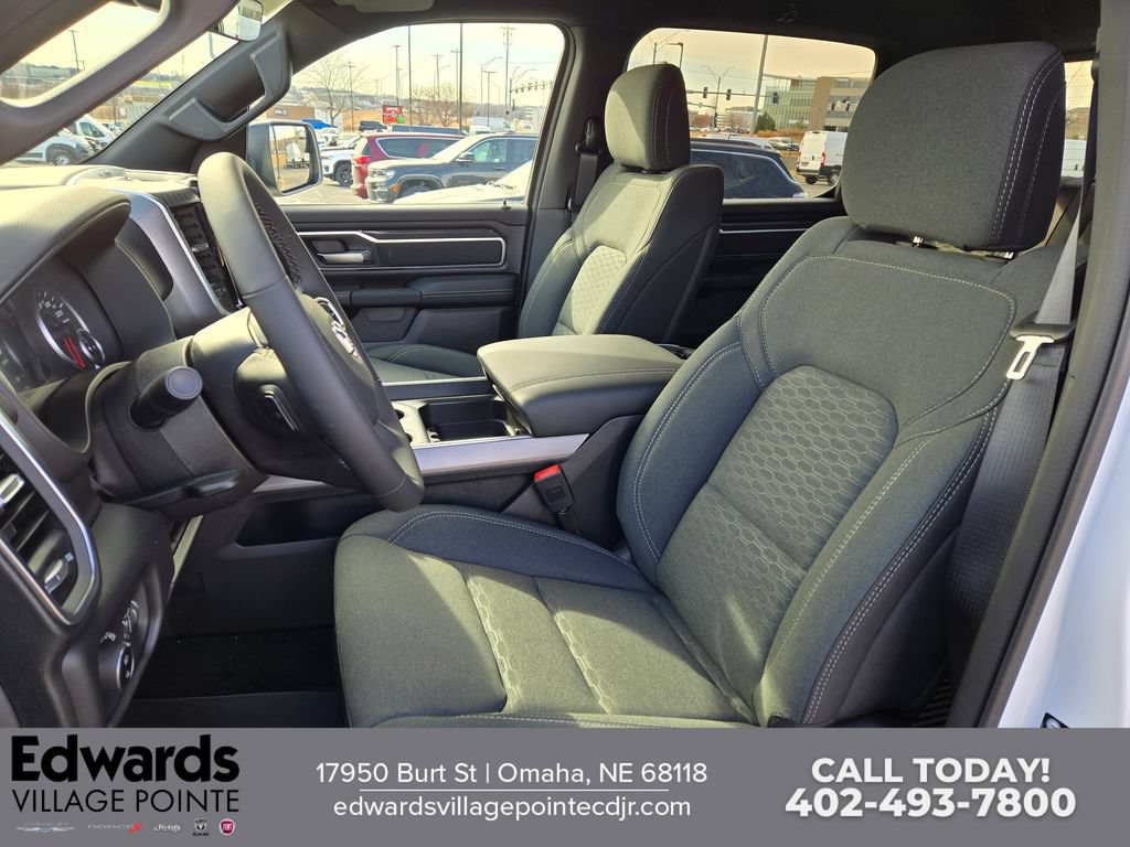 New 2026 RAM 1500 Big Horn AWD/4WD image 13
