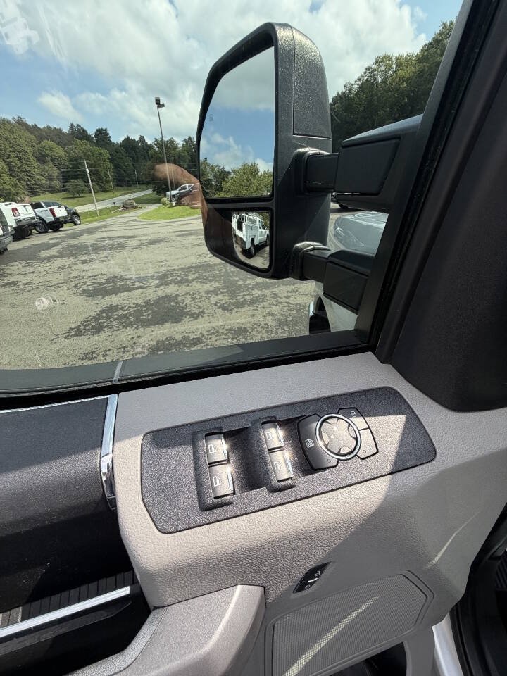 Used 2018 Ford F250 XLT AWD/4WD image 21