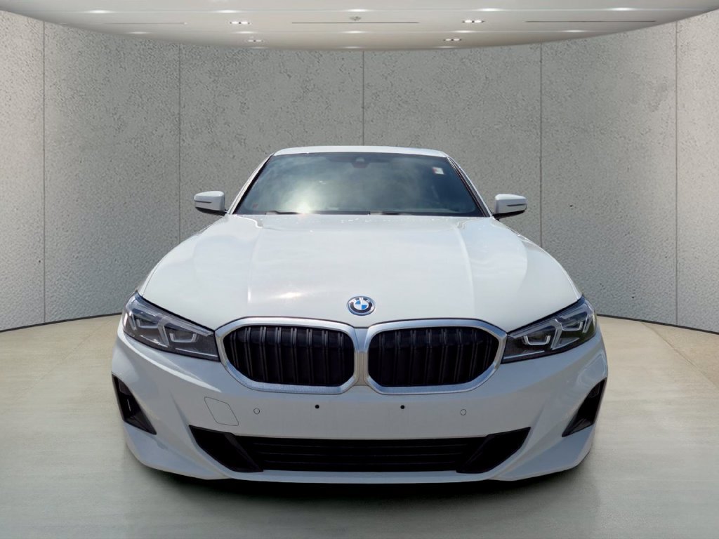 Used 2023 BMW 330e w/ Driving Assistance Package RWD image 12