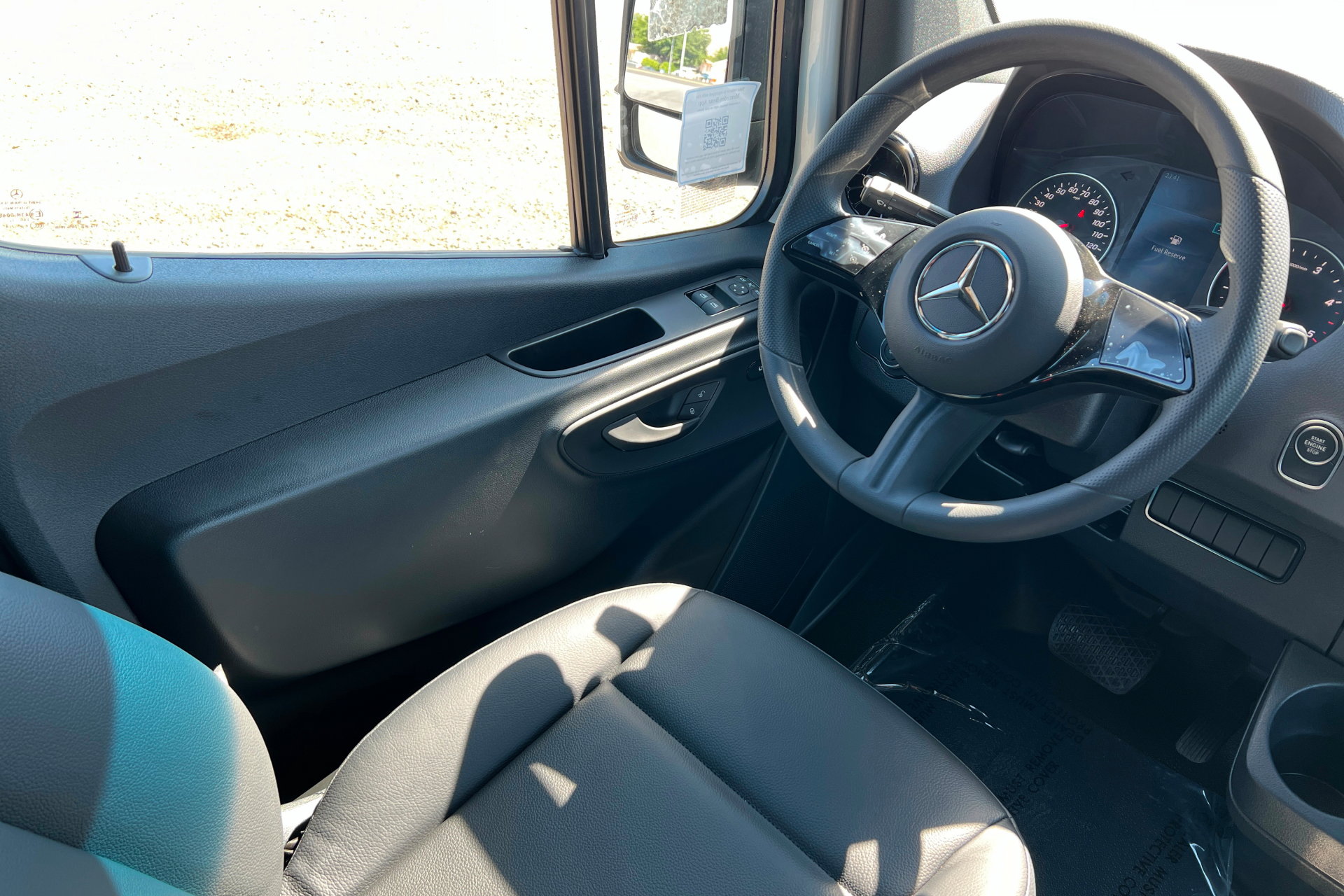 New 2025 Mercedes-Benz Sprinter 2500 image 11