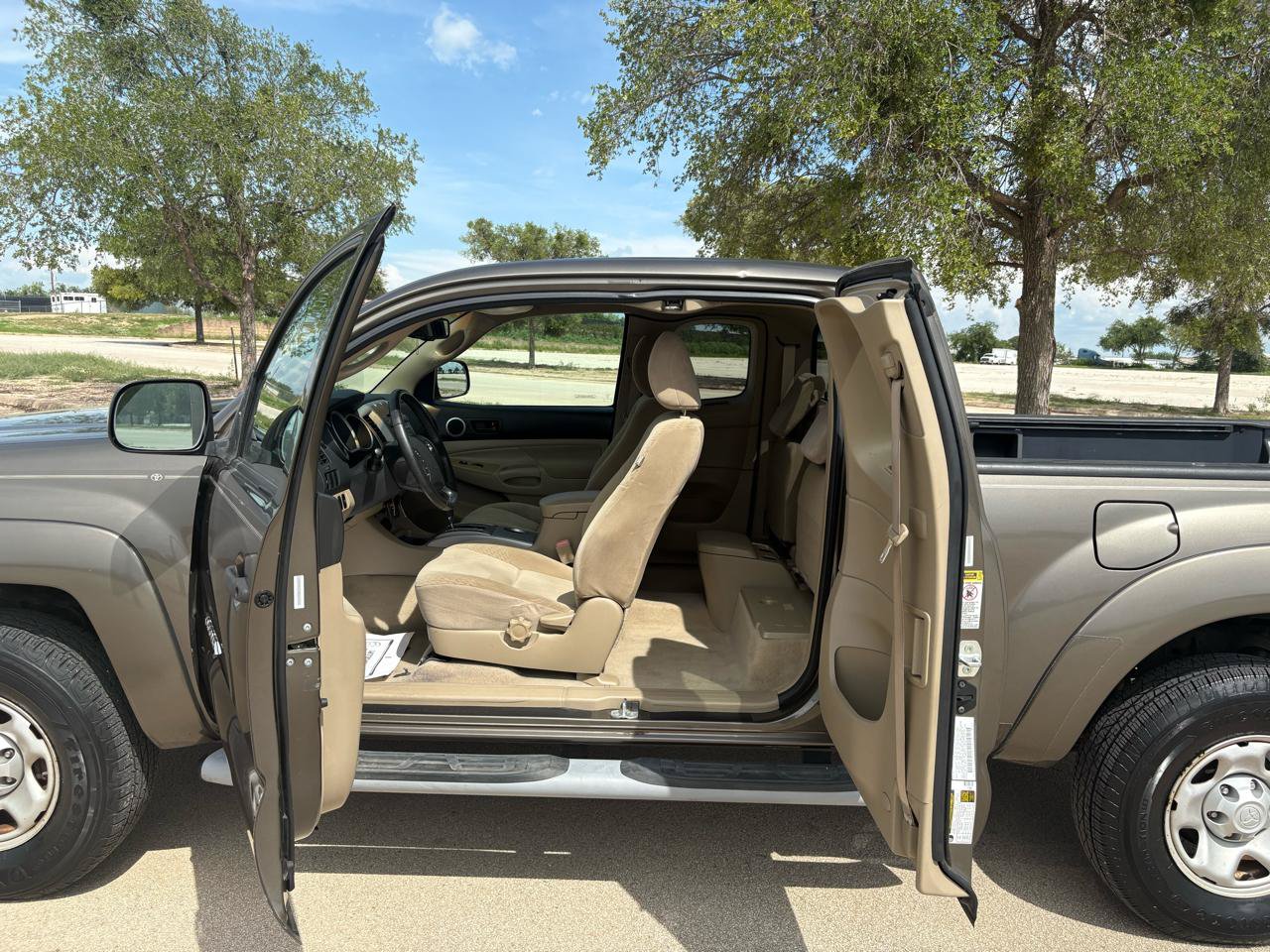 Used 2009 Toyota Tacoma PreRunner RWD image 22