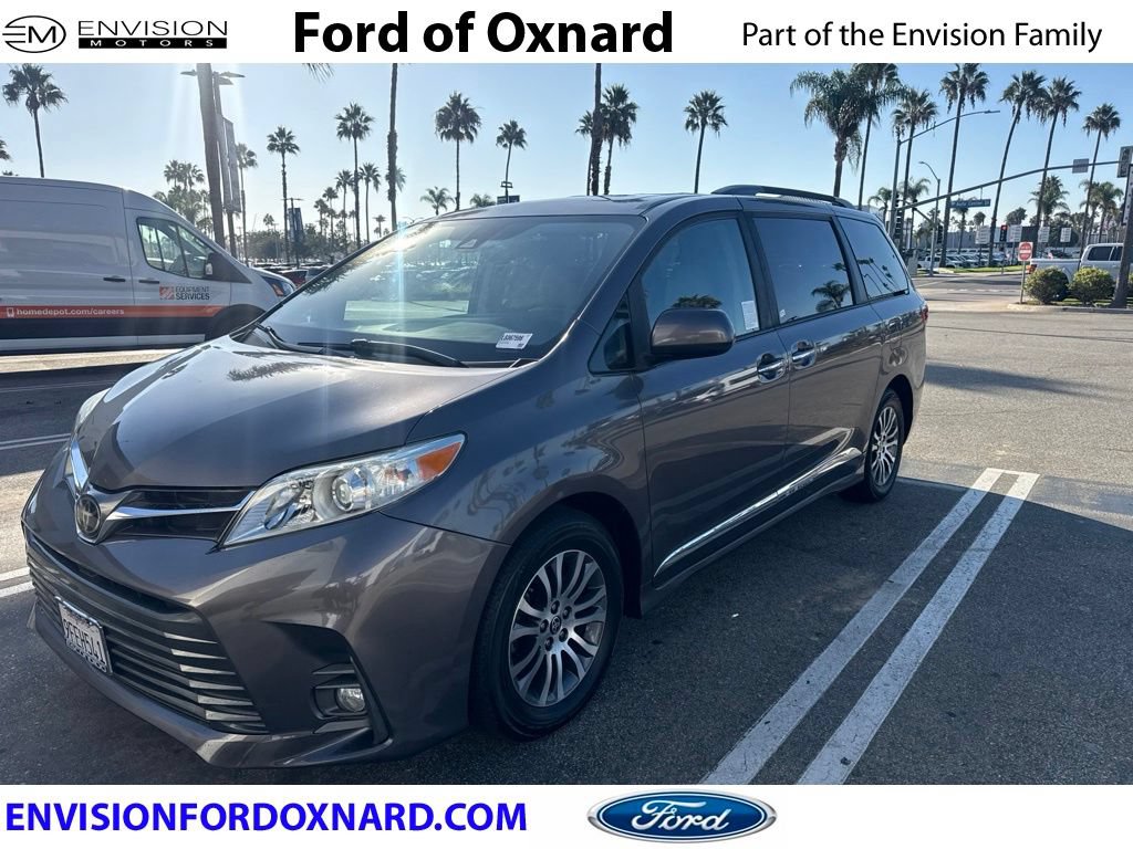 Used 2020 Toyota Sienna XLE
