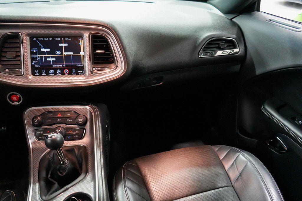 Used 2015 Dodge Challenger SRT Hellcat image 14