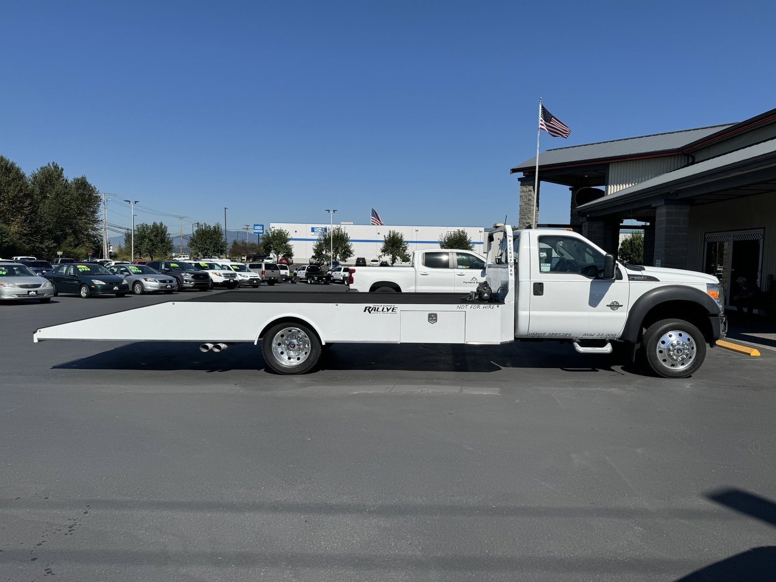 Used 2015 Ford F550 2WD Regular Cab Super Duty image 7