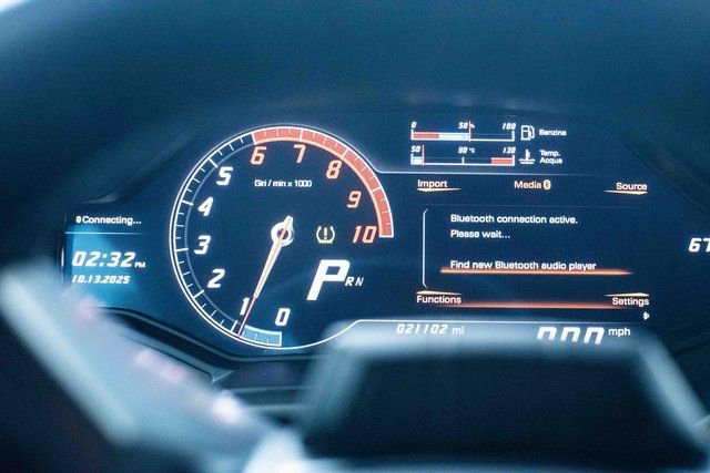 Used 2015 Lamborghini Huracan LP 610-4 image 7