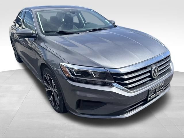 Used 2022 Volkswagen Passat 2.0T SE FWD image 11