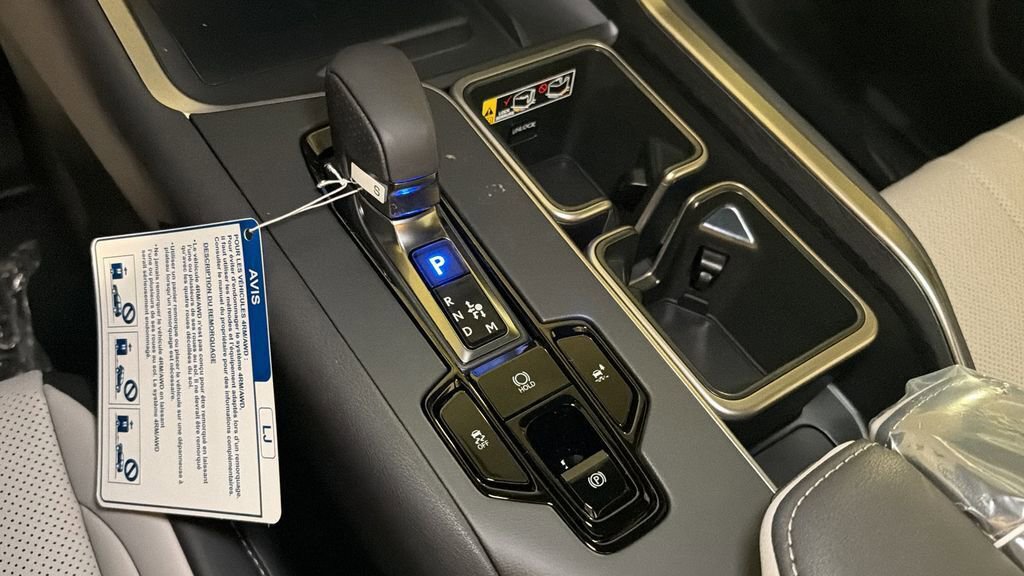New 2026 Lexus TX 500h AWD image 24