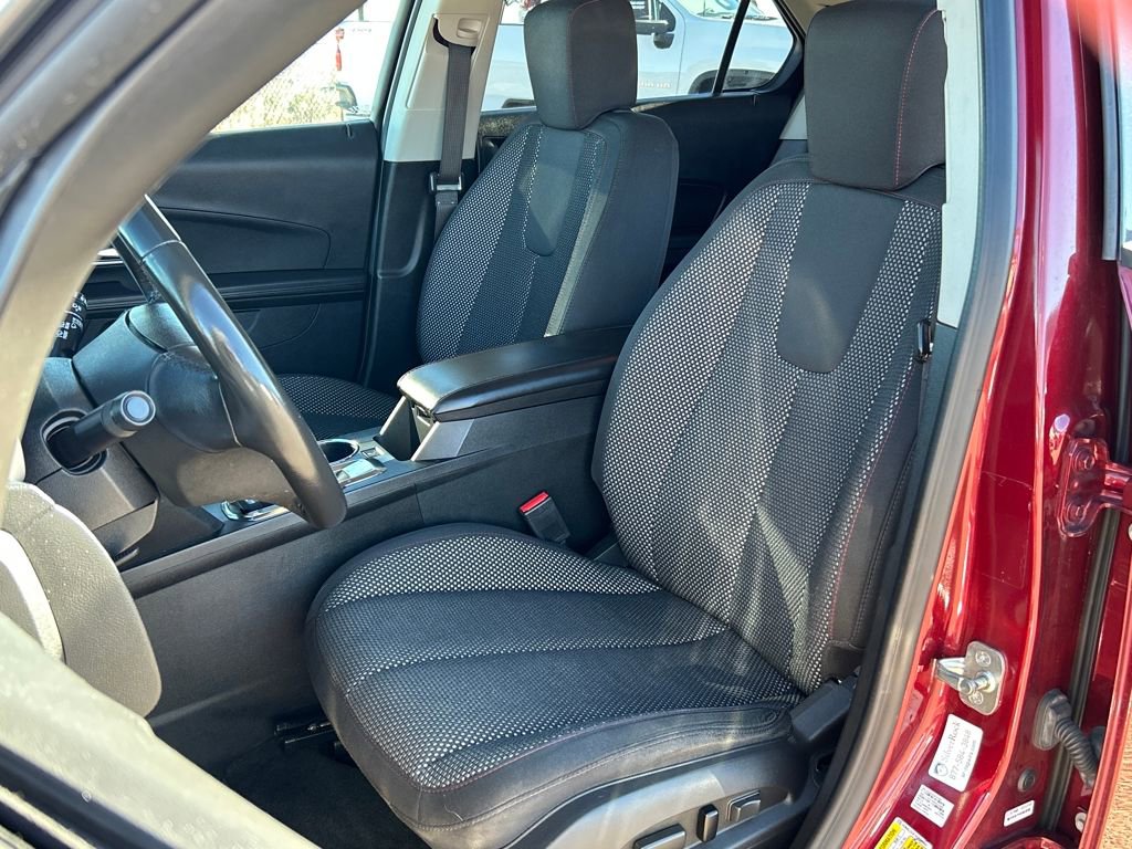 Used 2017 Chevrolet Equinox LT w/ Convenience Package image 18