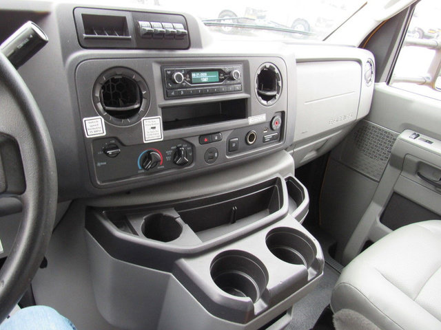 Used 2022 Ford E-350 and Econoline 350 Super Duty RWD image 29