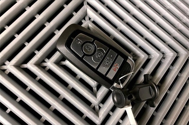 Used 2024 Ford Mustang GT Premium image 11