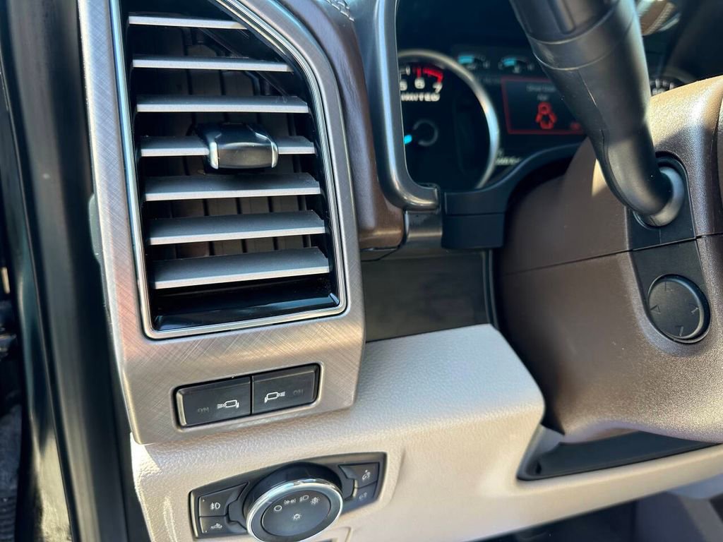 Used 2019 Ford F150 Limited w/ Trailer Tow Package image 16