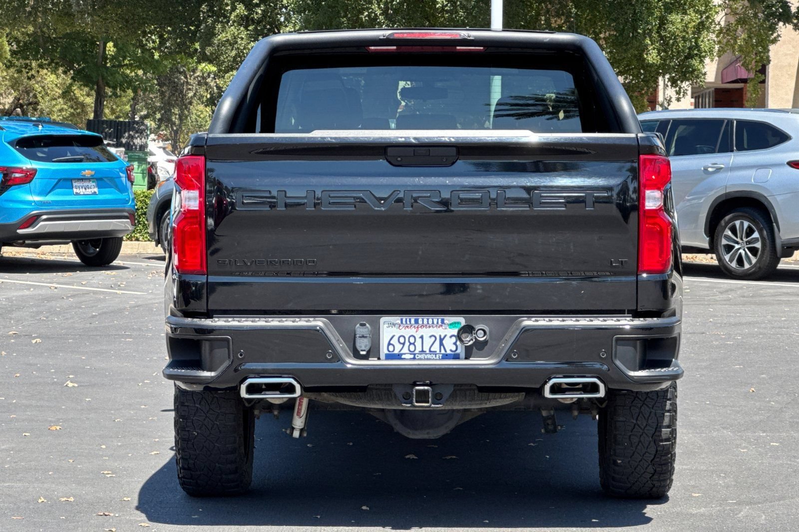 Used 2022 Chevrolet Silverado 1500 LT Trail Boss w/ Safety Package AWD/4WD image 4