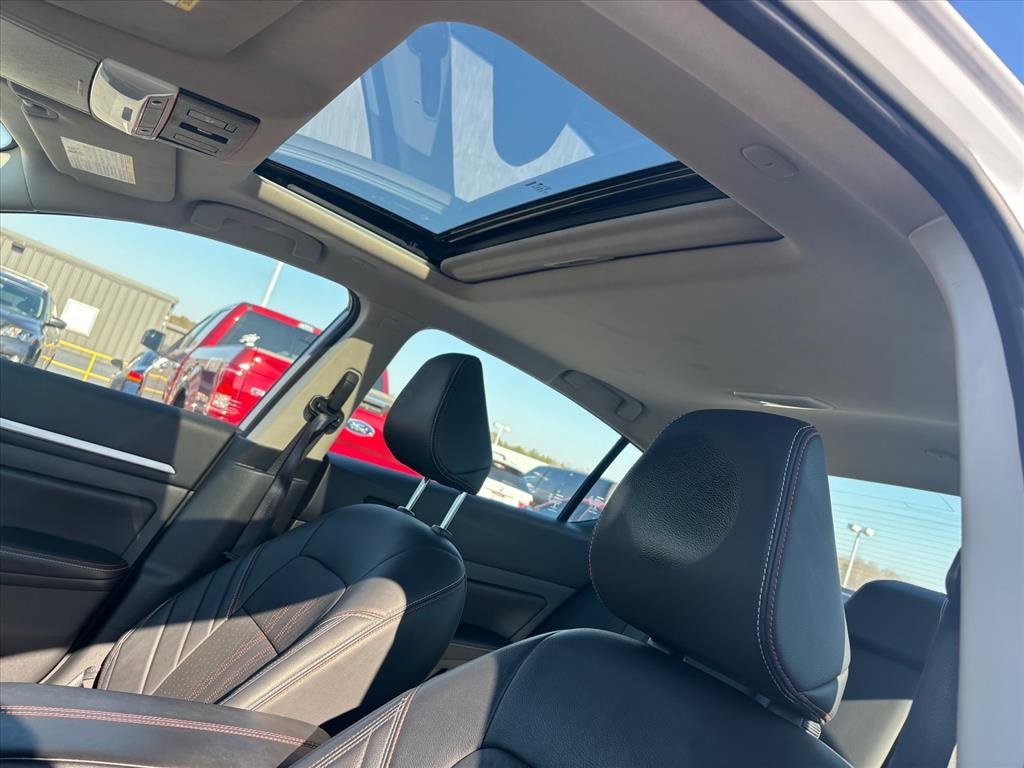 Used 2024 Nissan Altima 2.0 SR image 7