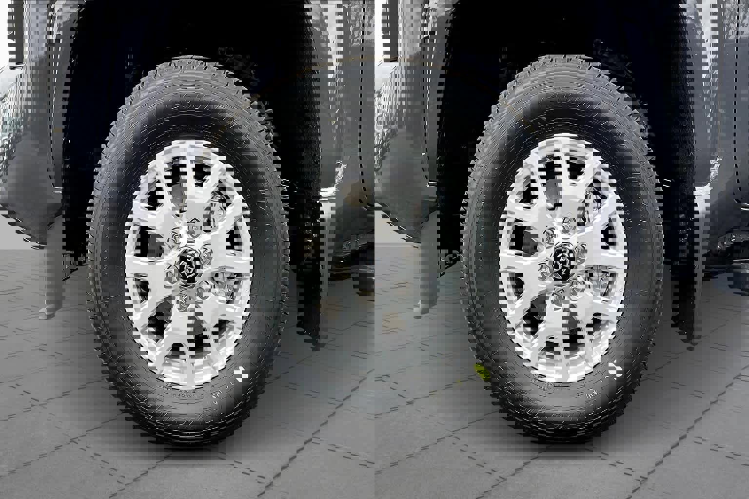 New 2025 Toyota Tacoma SR5 image 11