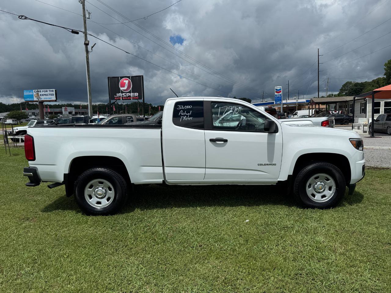 Used 2017 Chevrolet Colorado W/T w/ WT Convenience Package RWD image 2