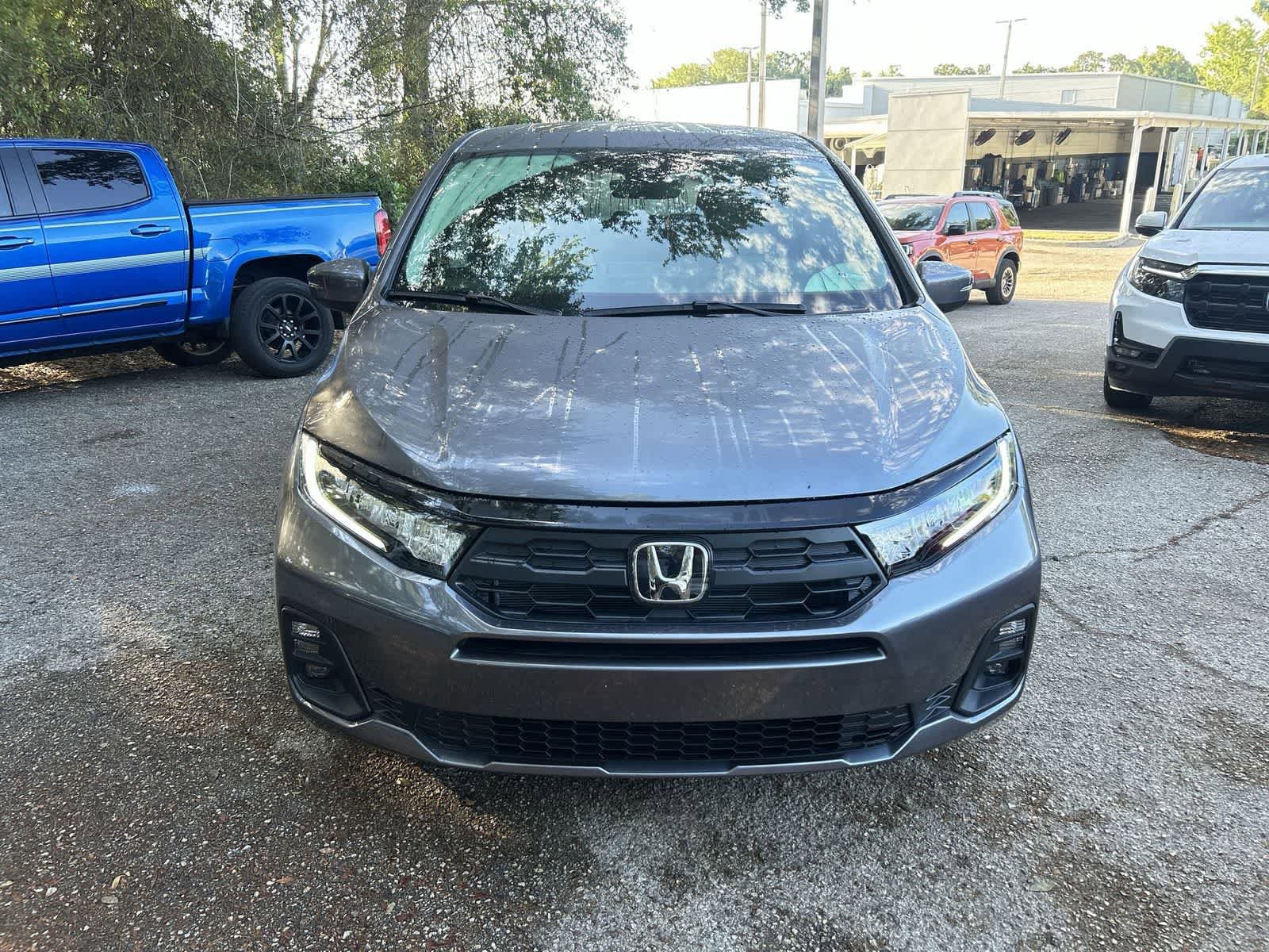 New 2026 Honda Odyssey EX-L image 3
