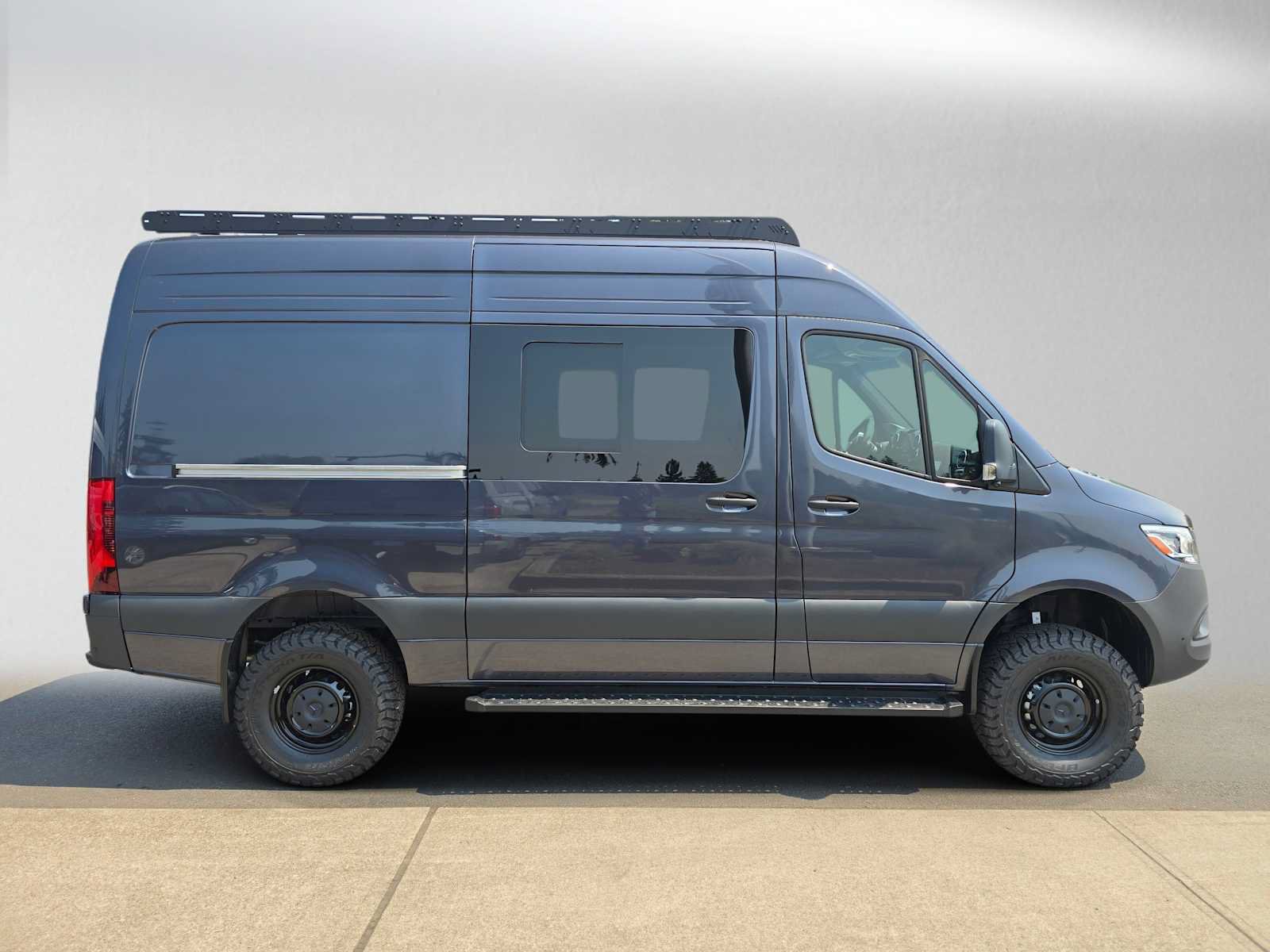 Used 2026 Mercedes-Benz Sprinter 2500 image 2