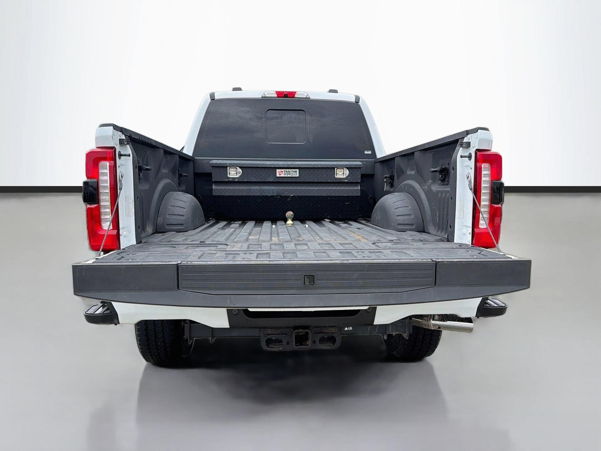 Certified 2023 Ford F250 Lariat w/ Lariat Ultimate Package AWD/4WD image 32