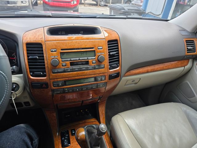 Used 2004 Lexus GX 470 image 16