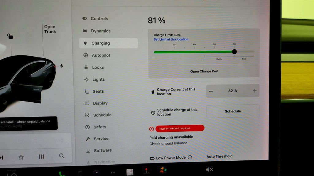 Used 2020 Tesla Model 3 Standard Range RWD image 17