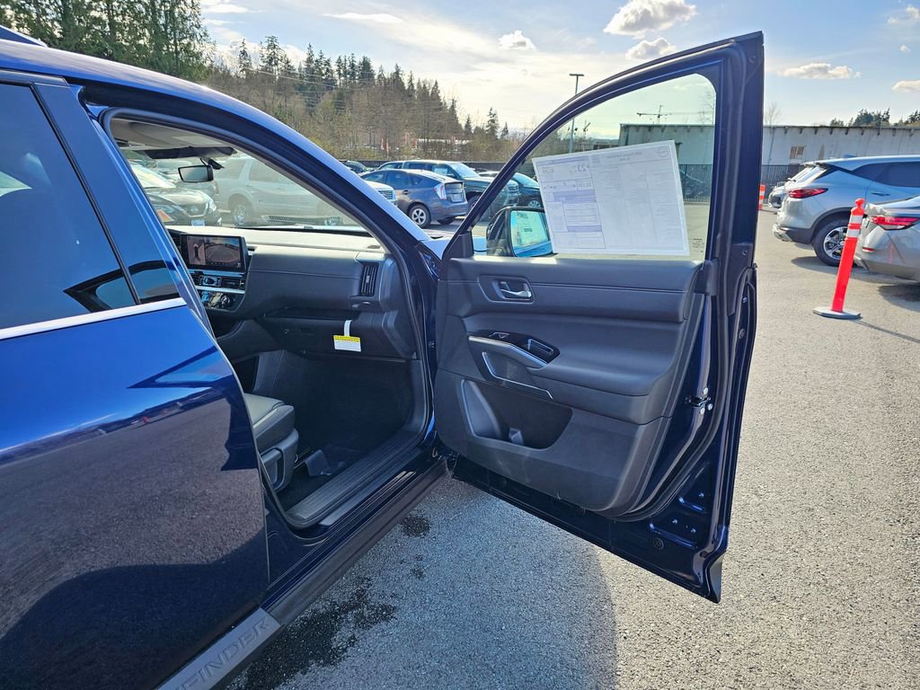 New 2026 Nissan Pathfinder SL w/ SL Premium Package (P04) image 29