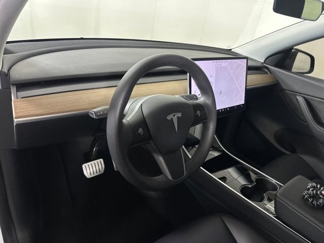 Used 2021 Tesla Model Y Performance image 12