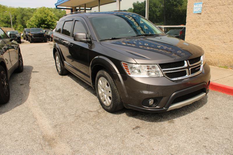 Used 2019 Dodge Journey SE w/ Connectivity Group image 3