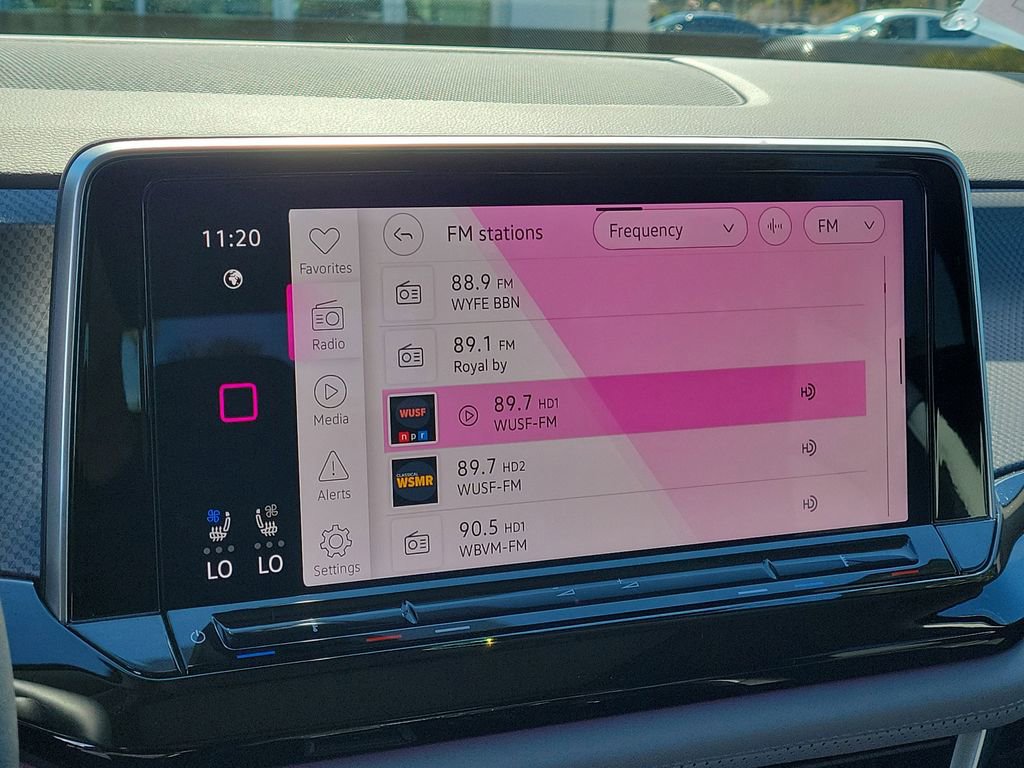 New 2025 Volkswagen Atlas Peak Edition SE AWD/4WD image 26