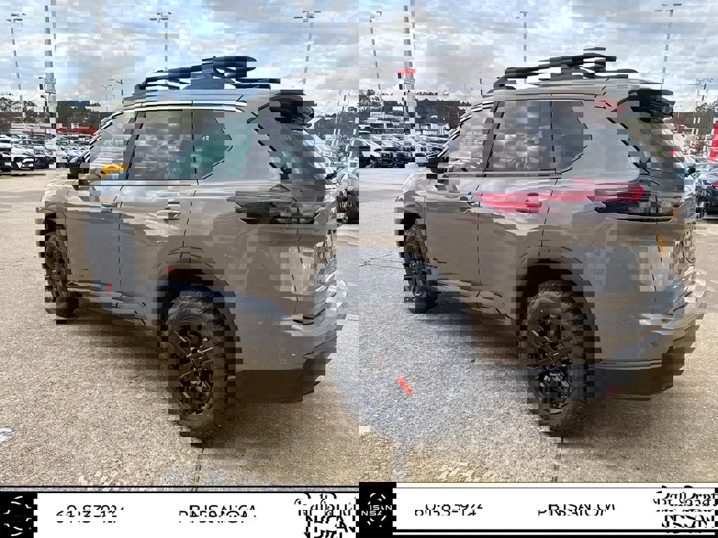 New 2026 Nissan Rogue SV image 13