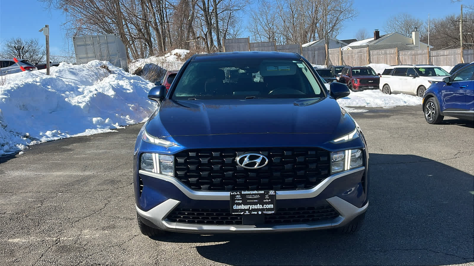 Used 2021 Hyundai Santa Fe SE image 2