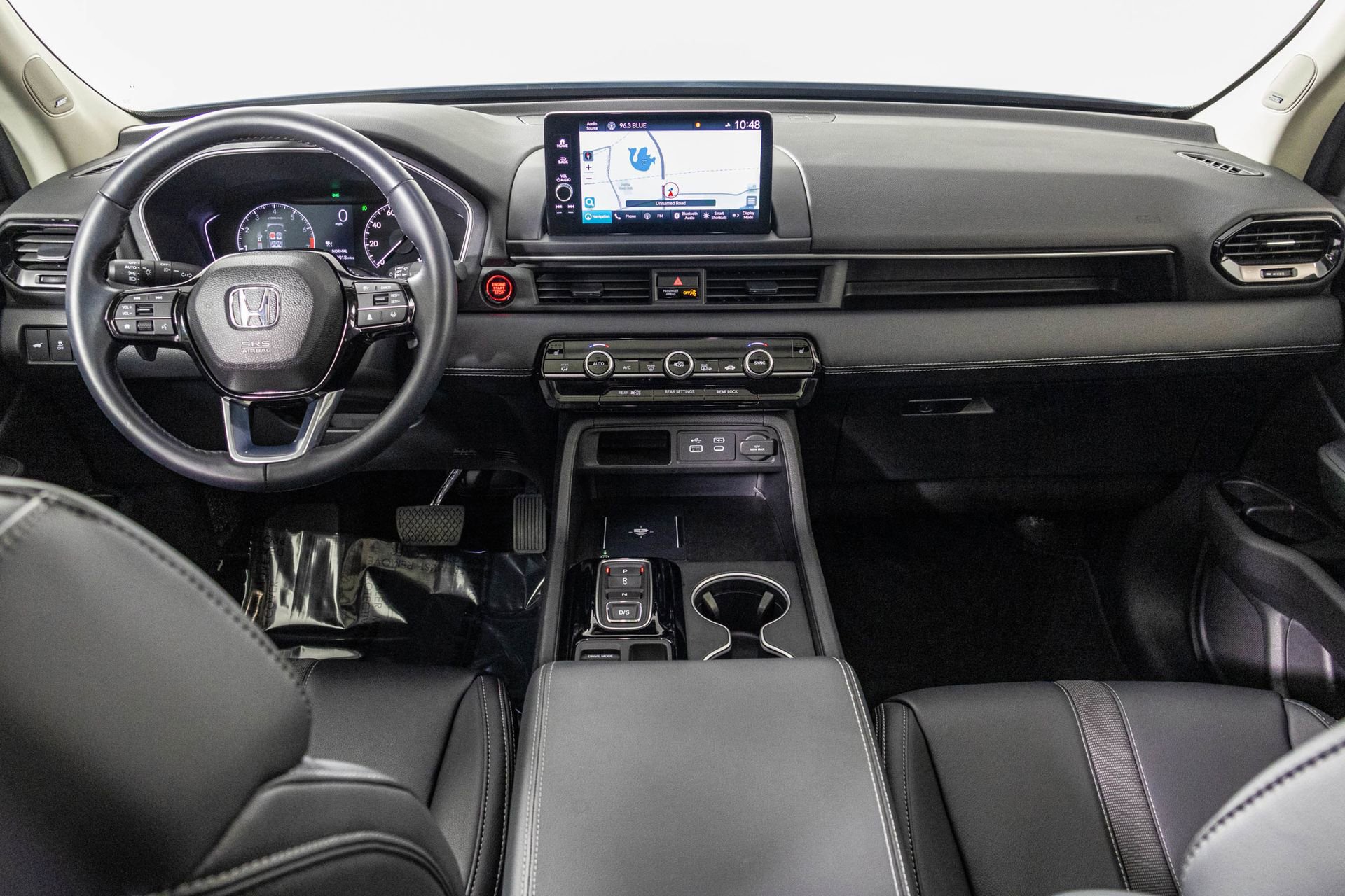 Used 2025 Honda Pilot Touring image 26