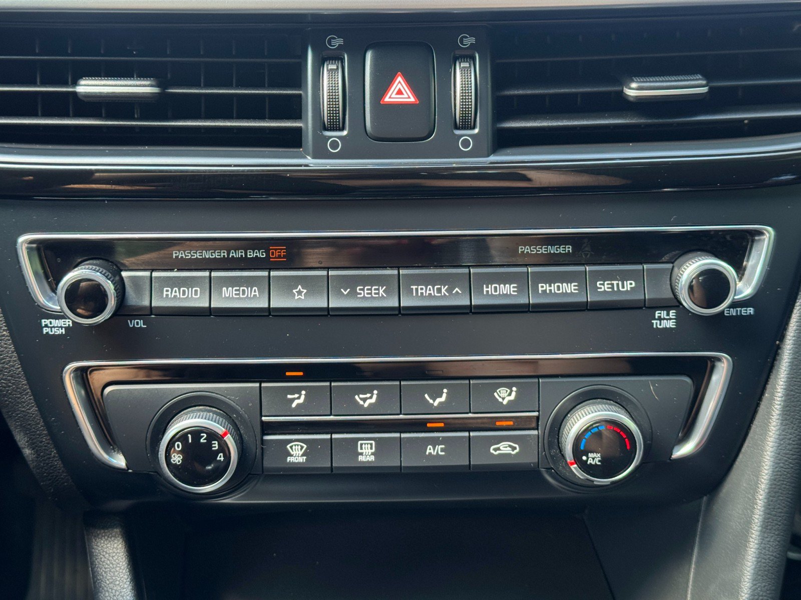 Used 2020 Kia Optima LX FWD image 24