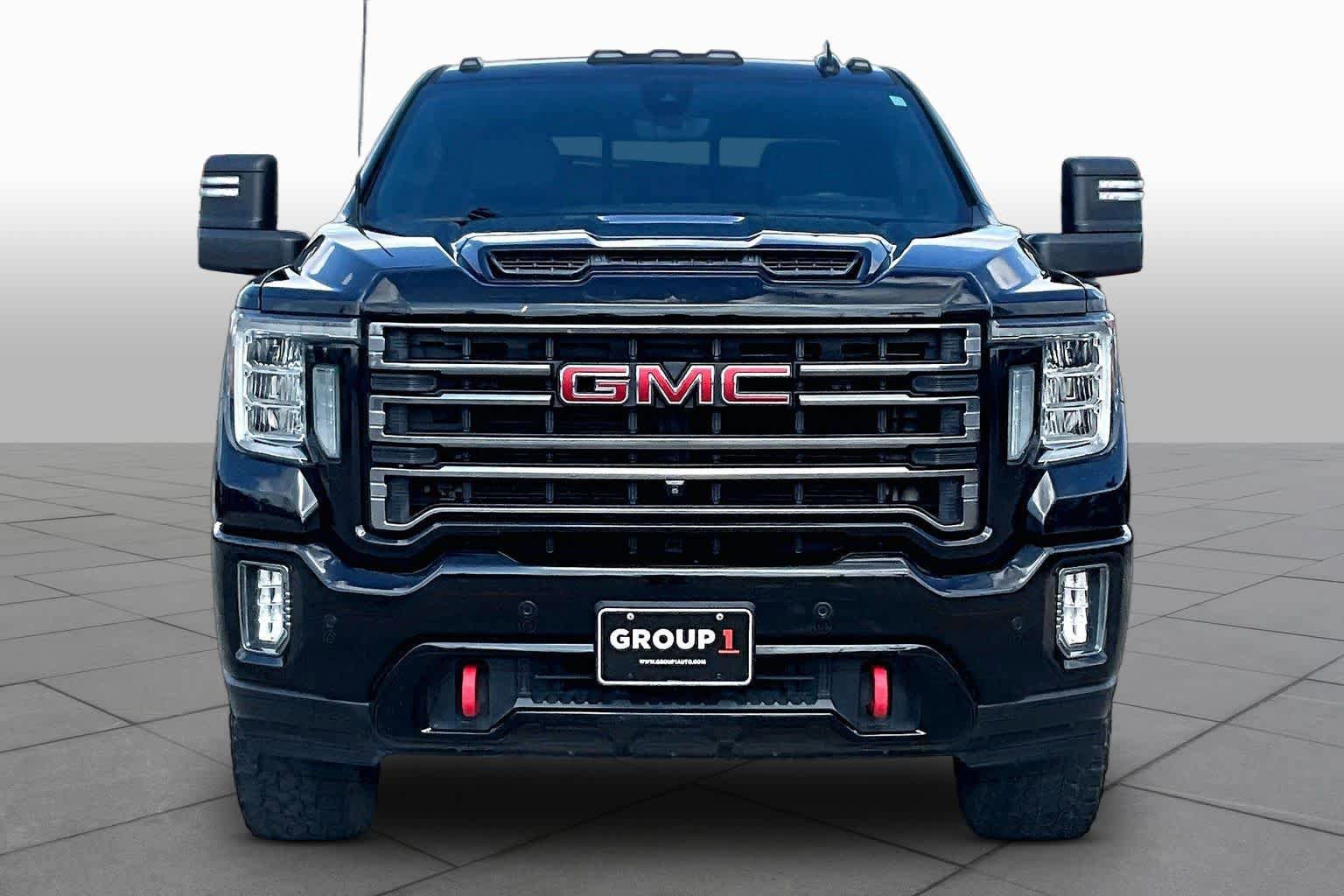 Used 2020 GMC Sierra 3500 AT4 w/ AT4 Premium Package AWD/4WD image 4