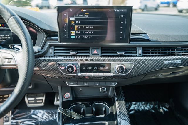 Used 2022 Audi RS 5 image 21