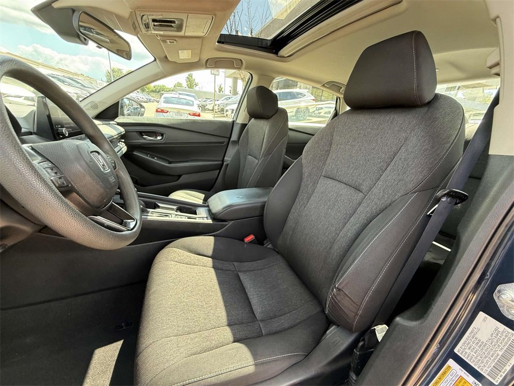 Used 2024 Honda Accord EX image 25