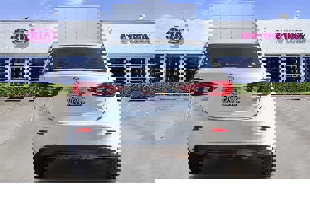 Used 2016 MAZDA MAZDA3 i Sport w/ Preferred Equipment Package image 5