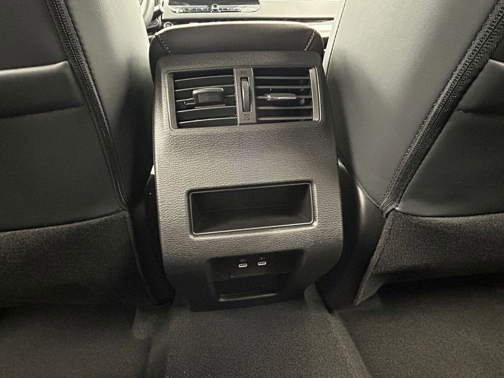 New 2026 Mitsubishi Outlander SE FWD image 42