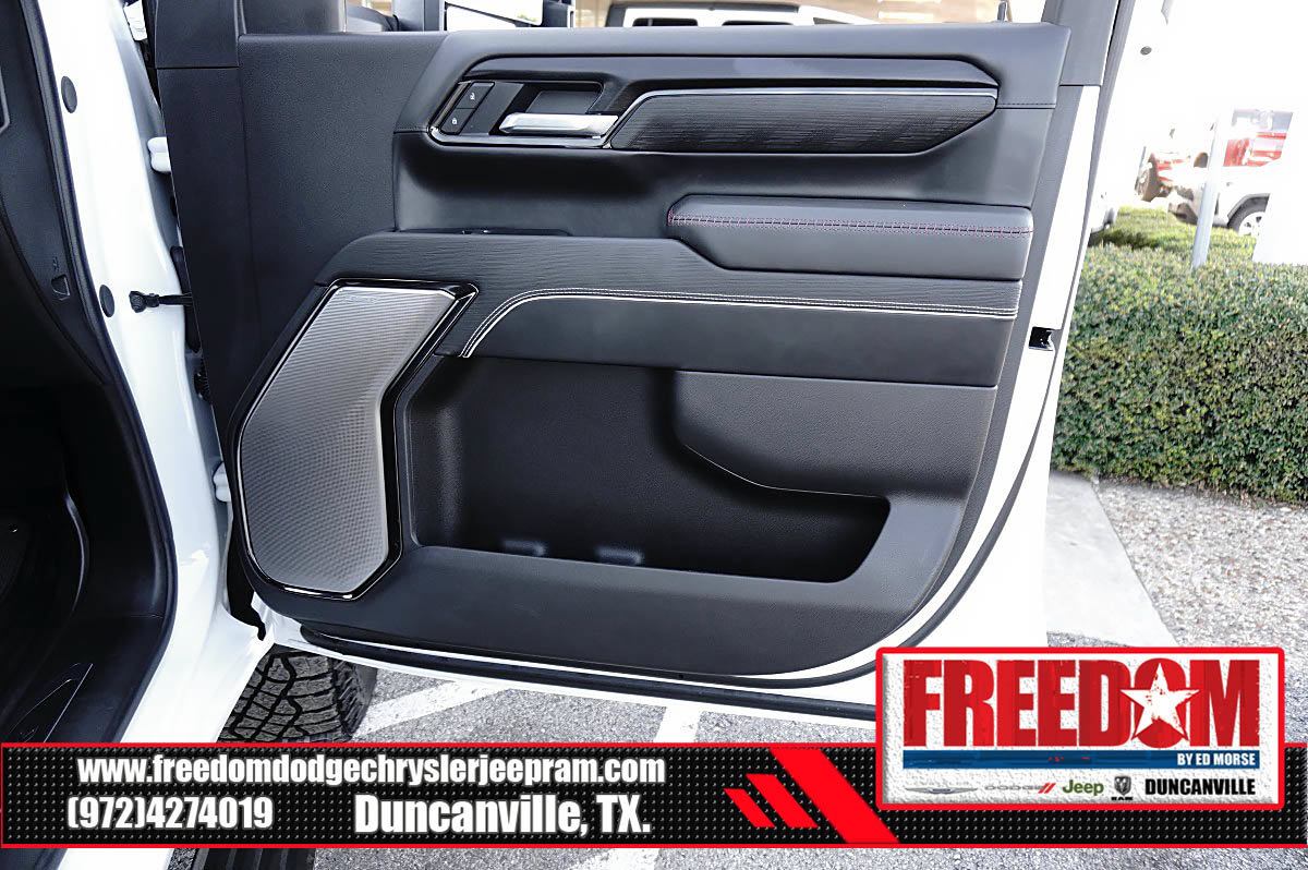 Used 2026 GMC Sierra 2500 AT4X AWD/4WD image 41