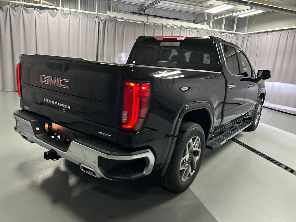 New 2026 GMC Sierra 1500 SLT w/ SLT Premium Package AWD/4WD image 7